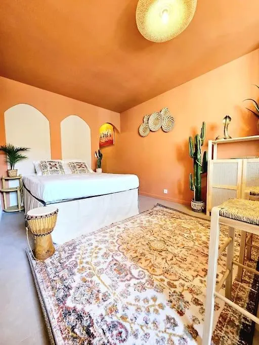 Apartment Suite Orientale Du Vieux Port Marseille France